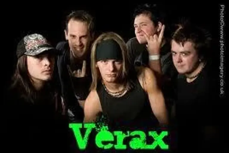 Franks Co Support Rockers Verax on Mount Kilimanjaro